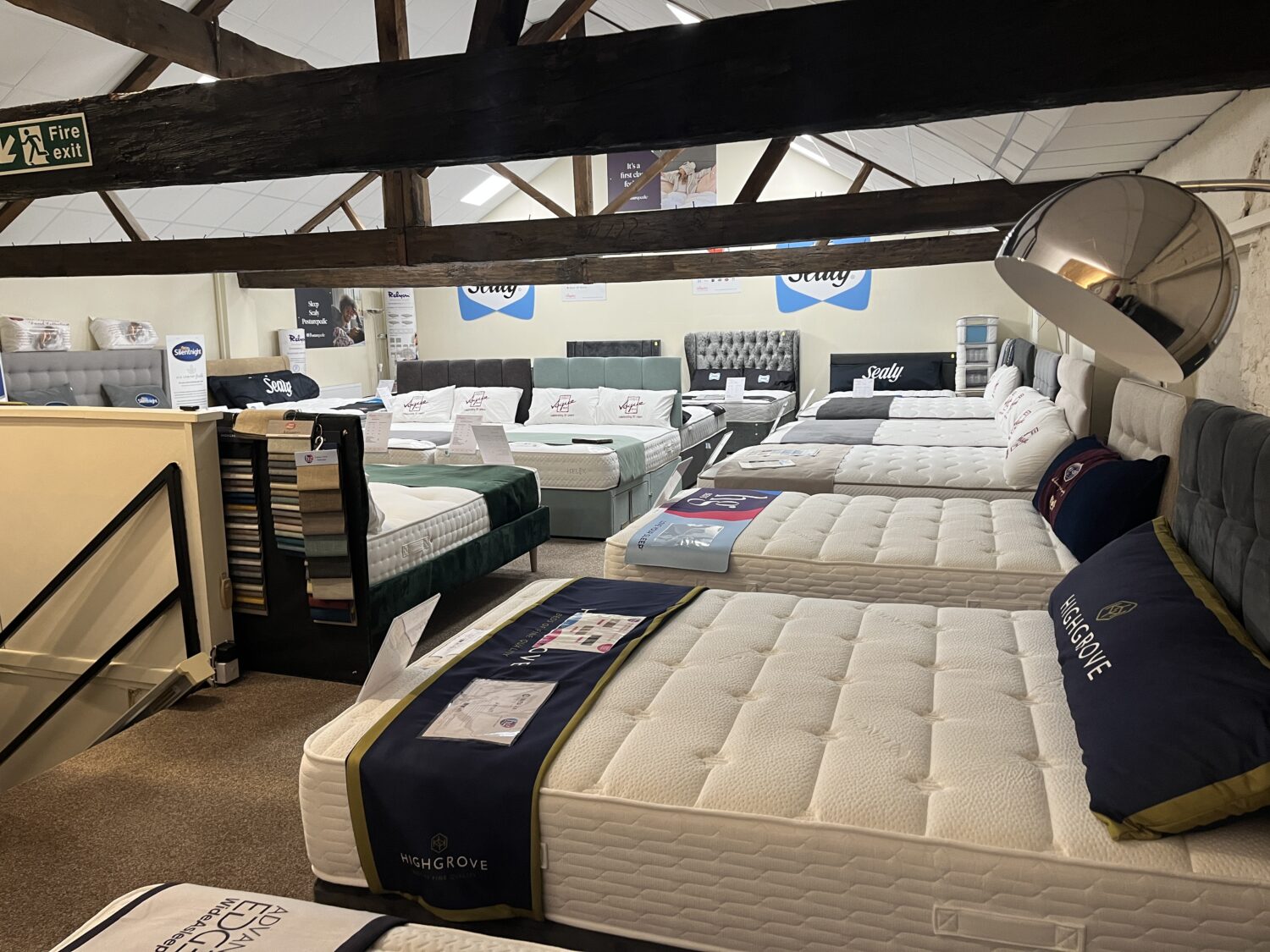 UK Bed Sizes : What Size Bed Should You Choose?